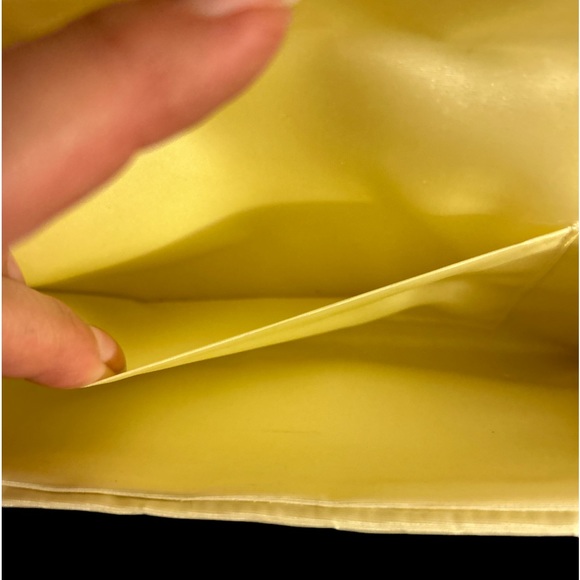 𝗩𝗶𝗻𝘁𝗮𝗴𝗲 𝗛𝗮𝗻𝗱 𝗺𝗮𝗱𝗲 𝗲𝘃𝗲𝗻𝗶𝗻𝗴 𝗽𝘂𝗿𝘀𝗲 - Picture 7 of 8